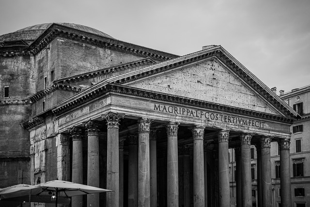 Roma triumfuje nad Milanem w meczu Ligi Europy